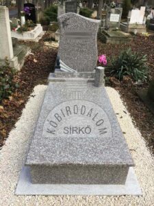 Brown Star szimpla gránit sírko 1