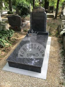 Vizag Blue szimpla gránit sírko 2