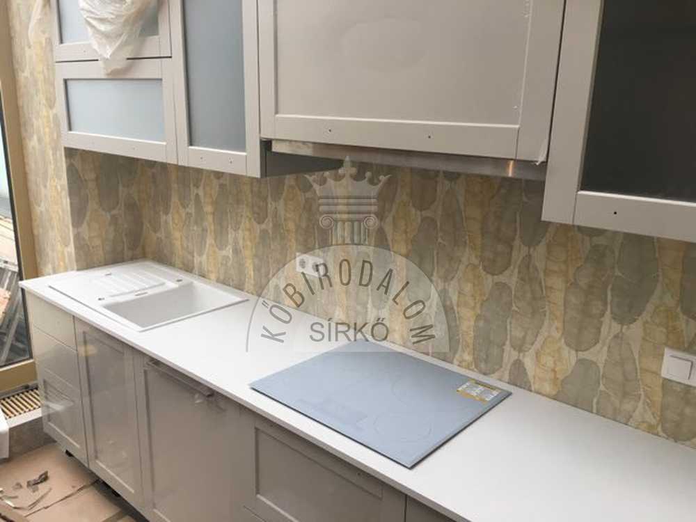 Crystal Polar White technistone pult